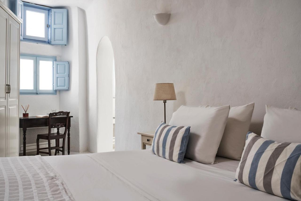 Vakantiehuis 2 Bedroom Charming With Outdoors Jacuzzi Megalochori (Santorini)